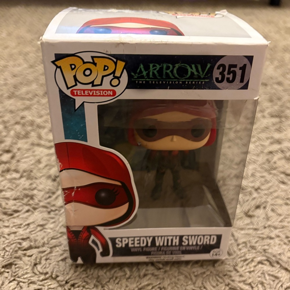 Funko Pop Arrow Speedy Figure with Red‎ Hood